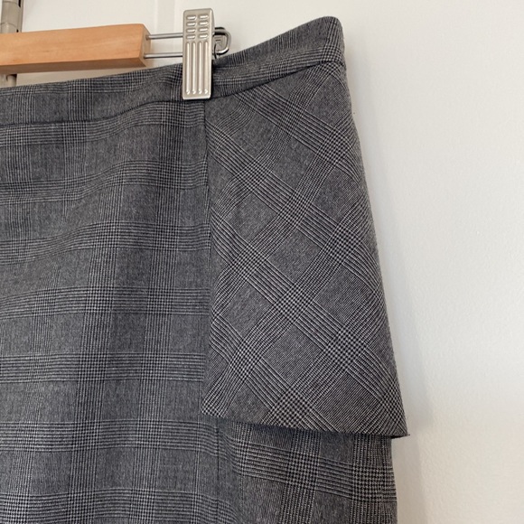 Size 42 grey Mexx skirt - Picture 2 of 3